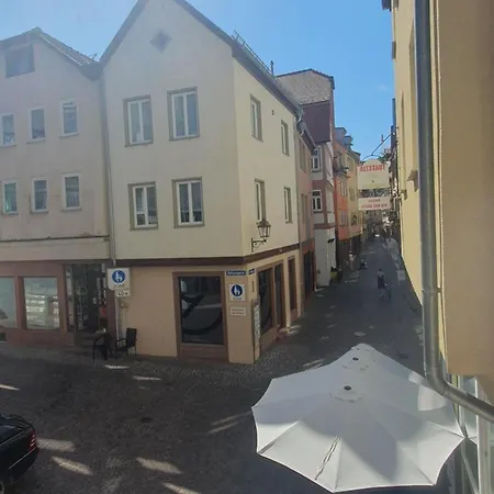 Ferienwohnung In Historischer Altstadt - Appartement