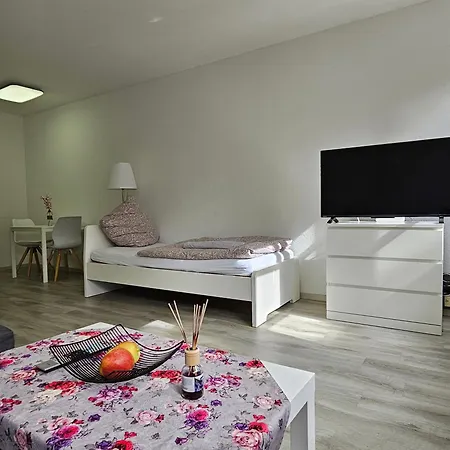 Appartement Ferienwohnung In Historischer Altstadt - *